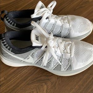 Nike Flyknit lunar